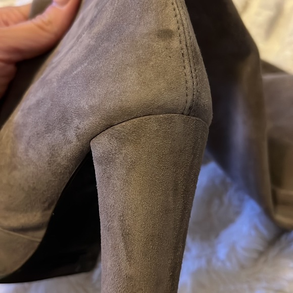 Stuart Weitzman Highland Boots in Topo - Picture 6 of 9